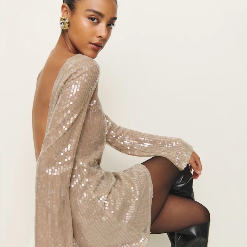 NWT Abercrombie & Fitch Sequins Mini Dress 🍸🪩